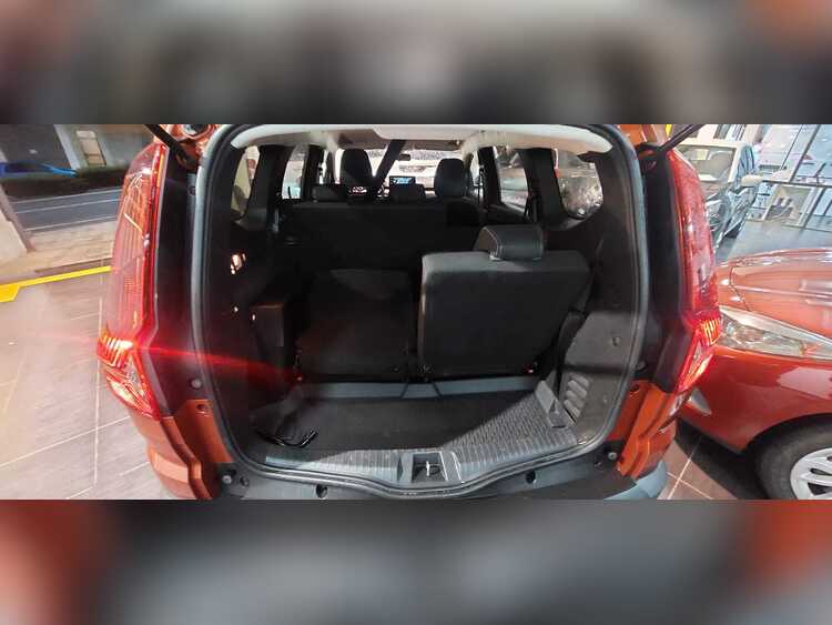 Dacia Jogger 110cv 7 plazas foto 16
